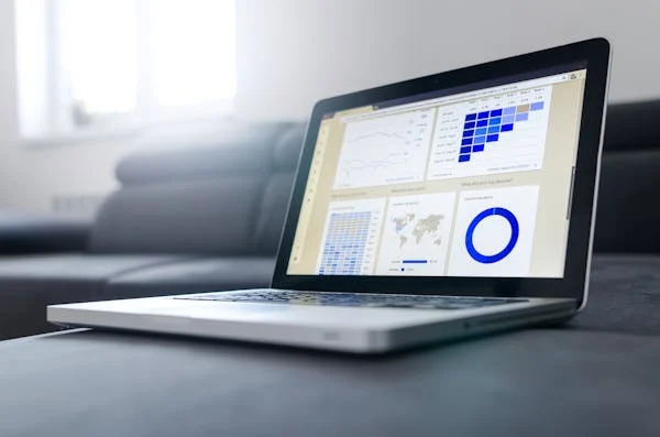 digital marketing strategist and seo specialist
